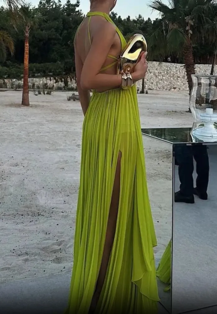 Green Halter Backless A-Line Chiffon Long Party Dress Elegant Evening Dress, D364