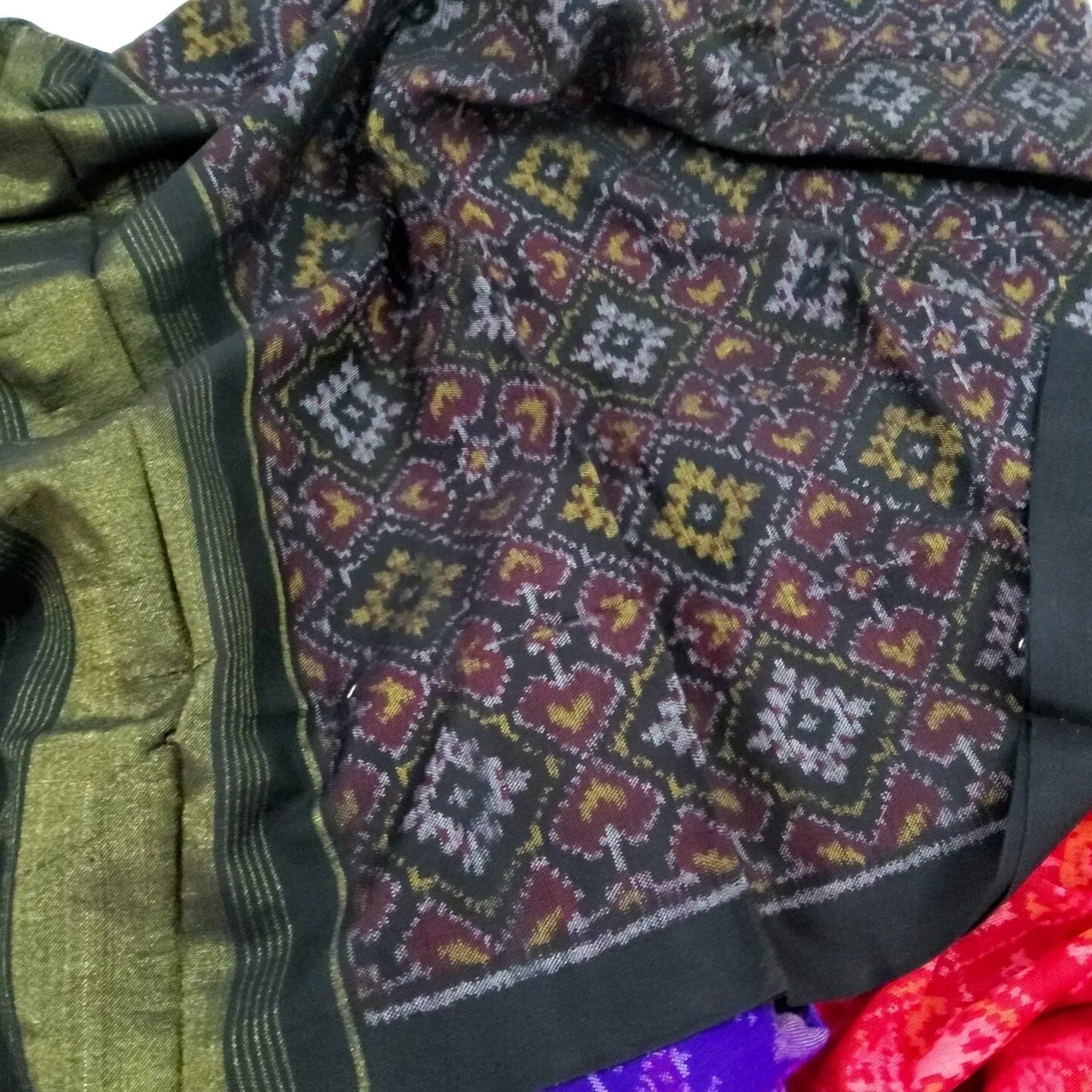 Patola Hand woven woollen shawl with Zari Pallu